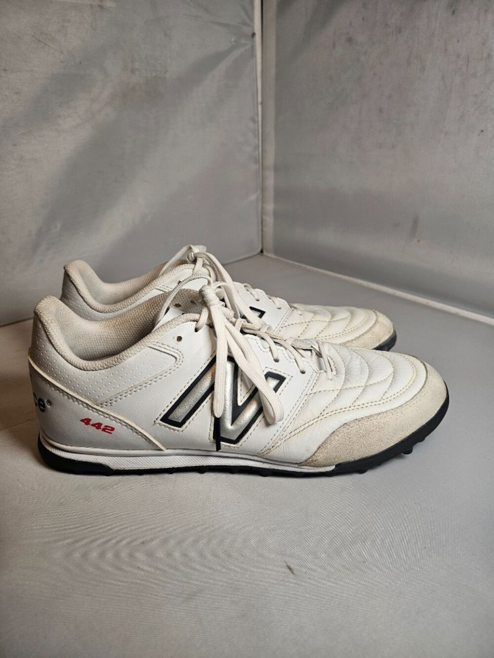 New Balance 442 V2 Team Indoor Soccer/Athletic Shoes 8.5